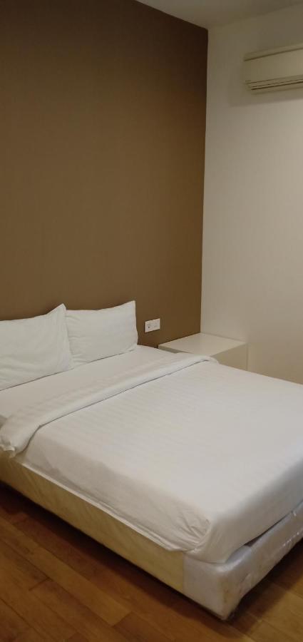 The Platinum Klcc Suites By Whitfield Kuala Lumpur Exterior photo